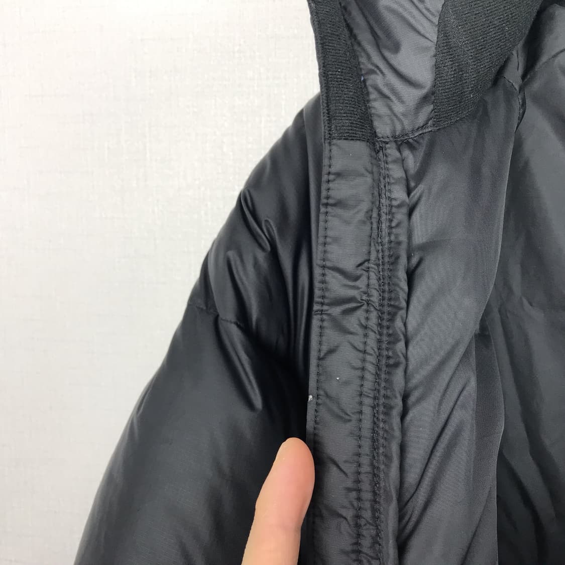 아디다스 슈퍼 퍼피 덕다운 패딩 점퍼 남성M 상품이미지4