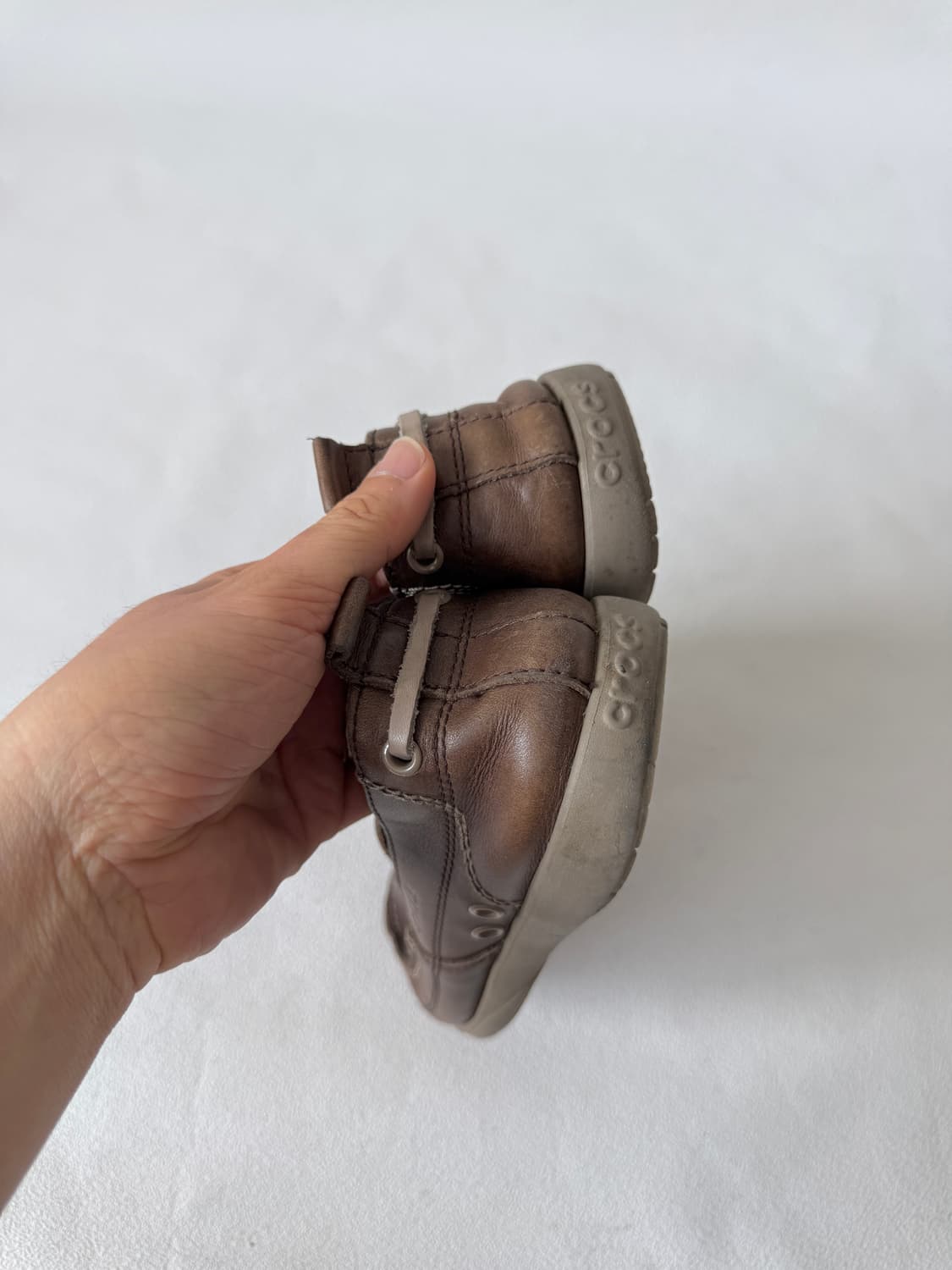 [7M]크록스(Crocs) 레더 로퍼 상품이미지7