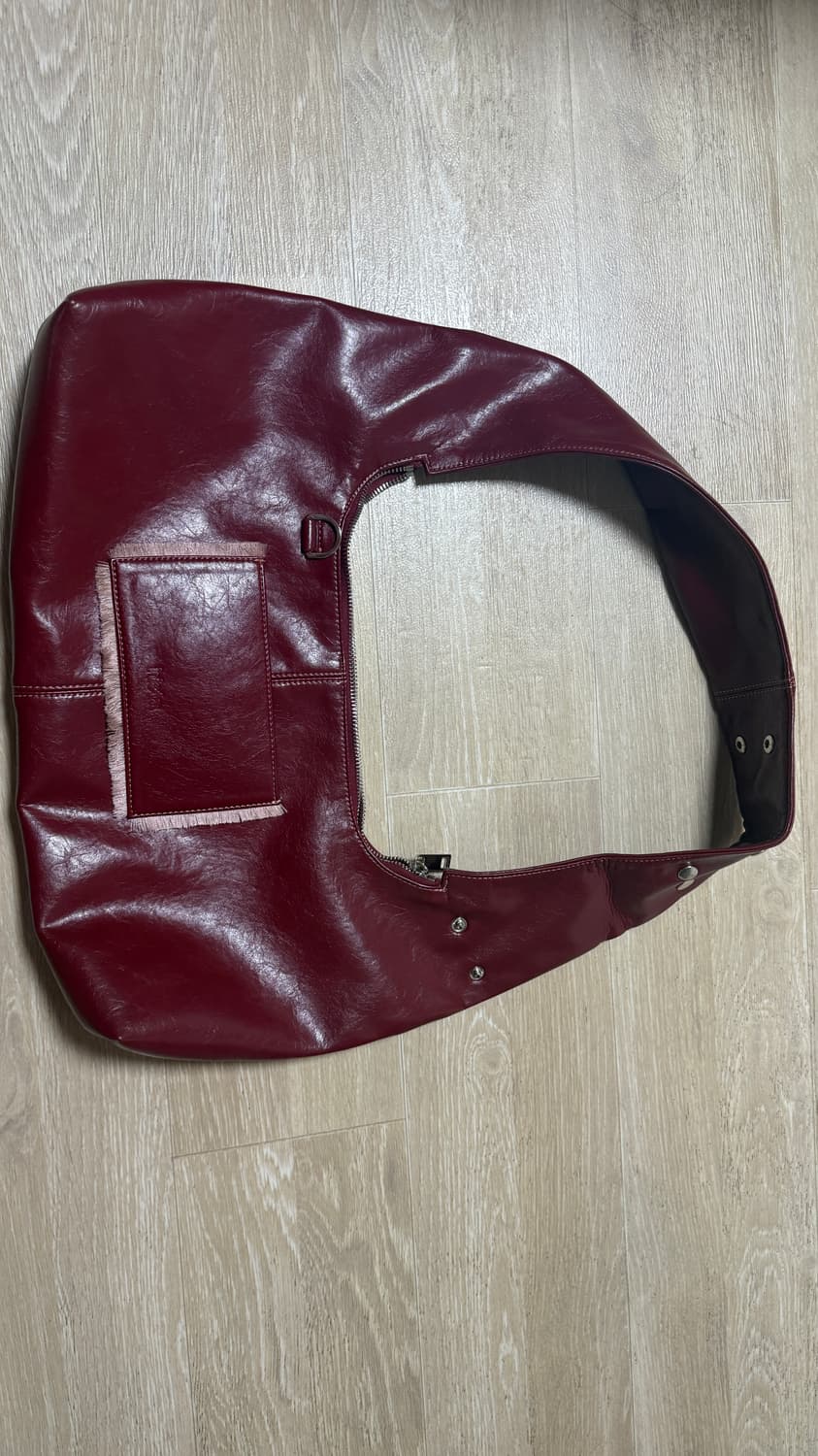 히에타 체리레드 숄더백 상품이미지3