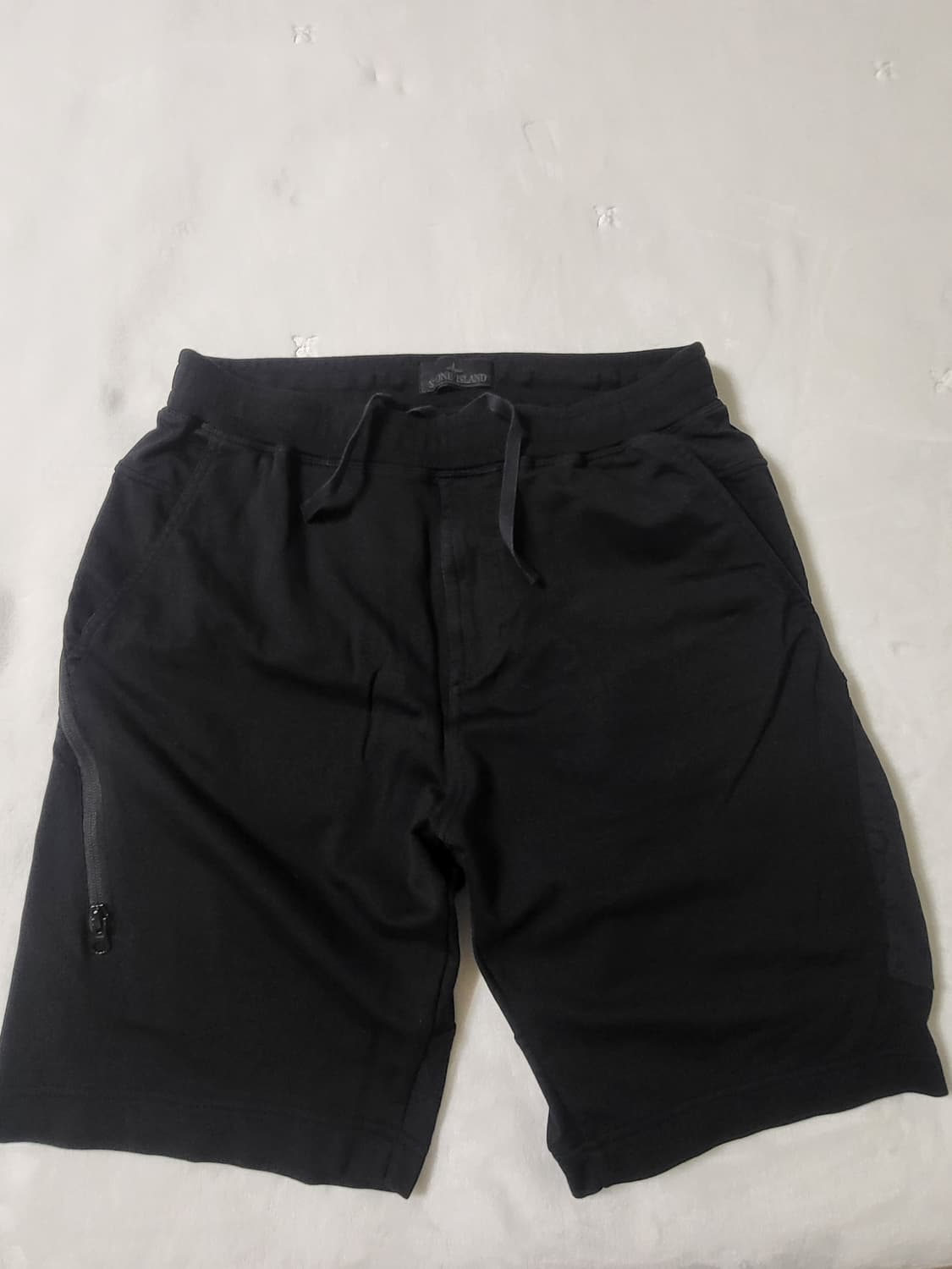 정품)스톤아일랜드 블랙 카고 반바지 M 상품이미지1