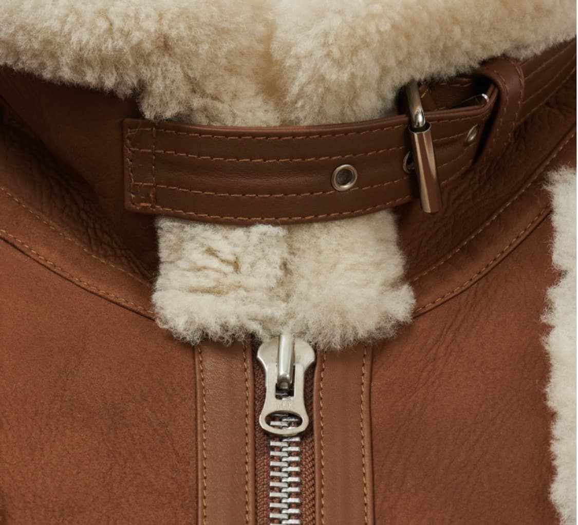 팔라스 x 어그 무스탕 상품이미지5