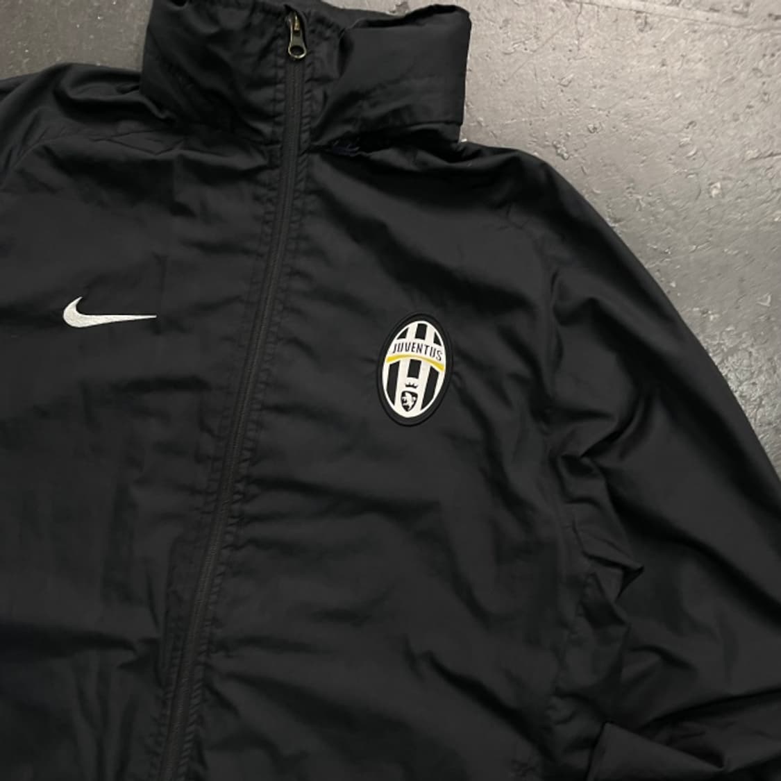 100 나이키 유벤투스 바람막이  상품이미지2