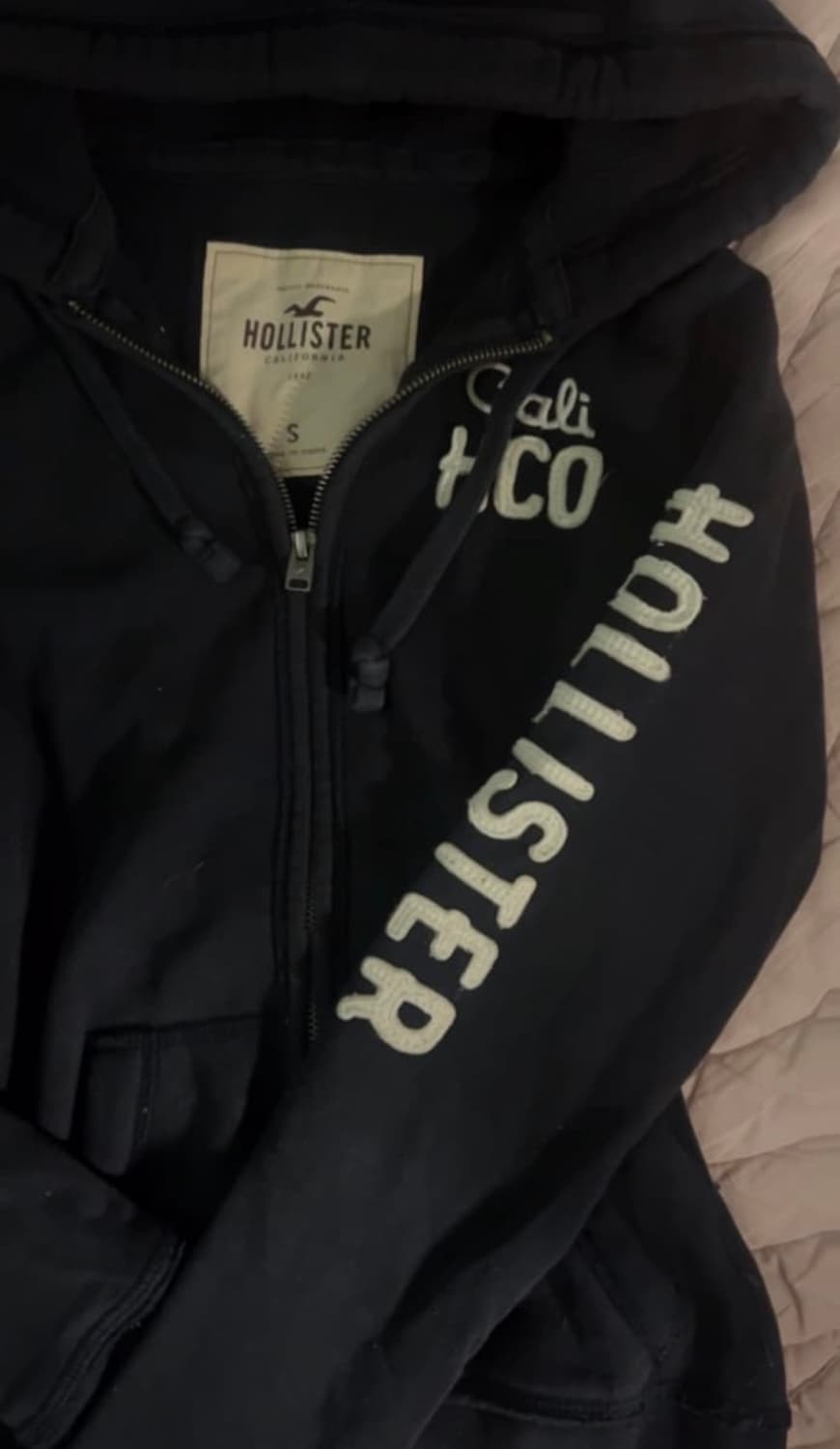 홀리스터 딱붙핏 후드집업 상품이미지2