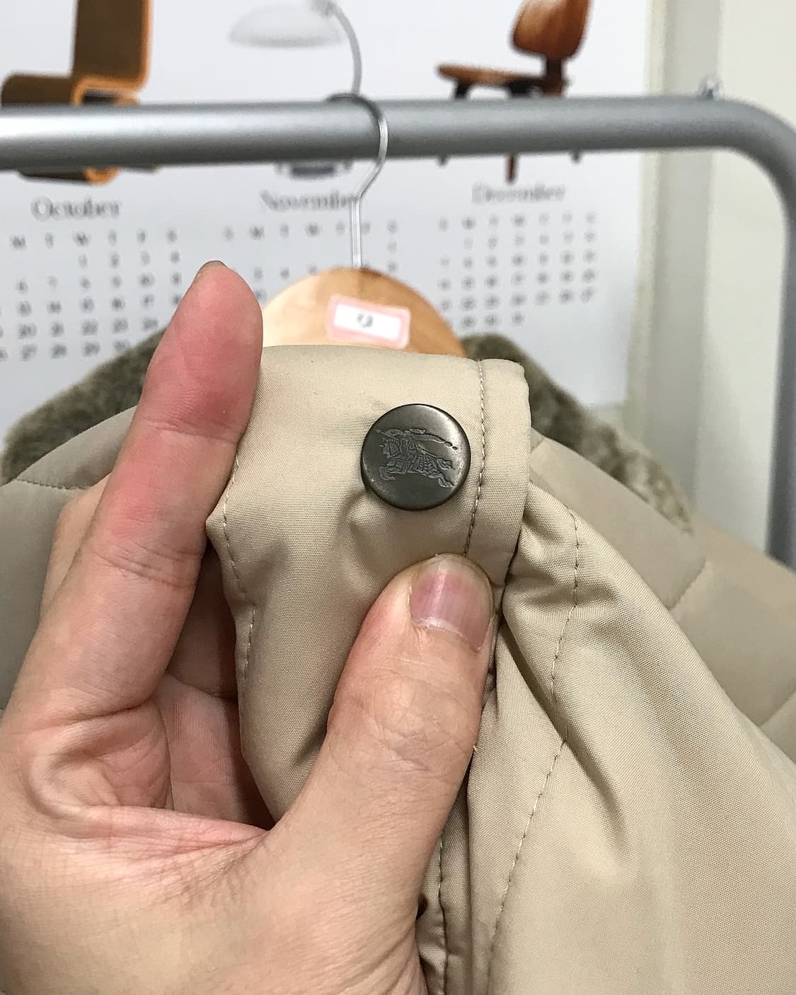 버버리 퍼 누빔 패딩 자켓 상품이미지4