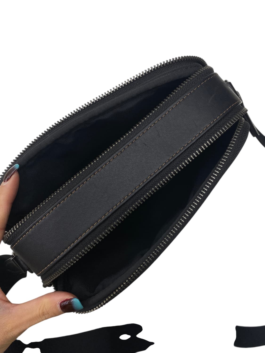 코치 블랙 메신져 크로스백 상품이미지3