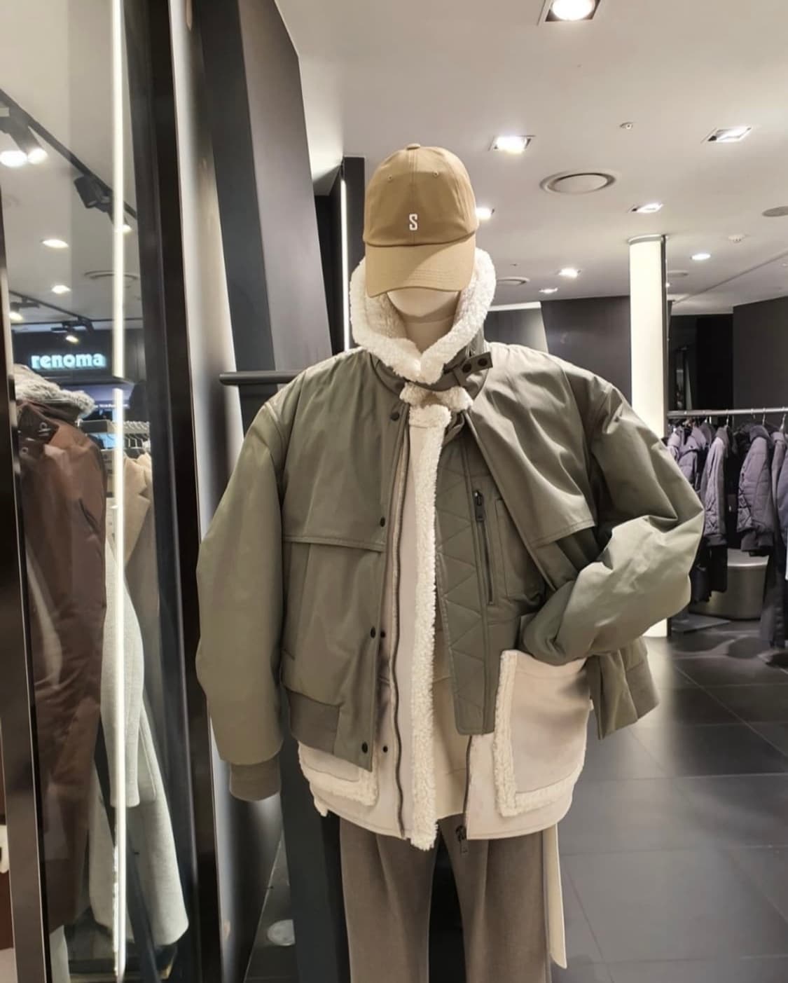 시스템 옴므 퍼블록 패딩 카키 100 상품이미지1