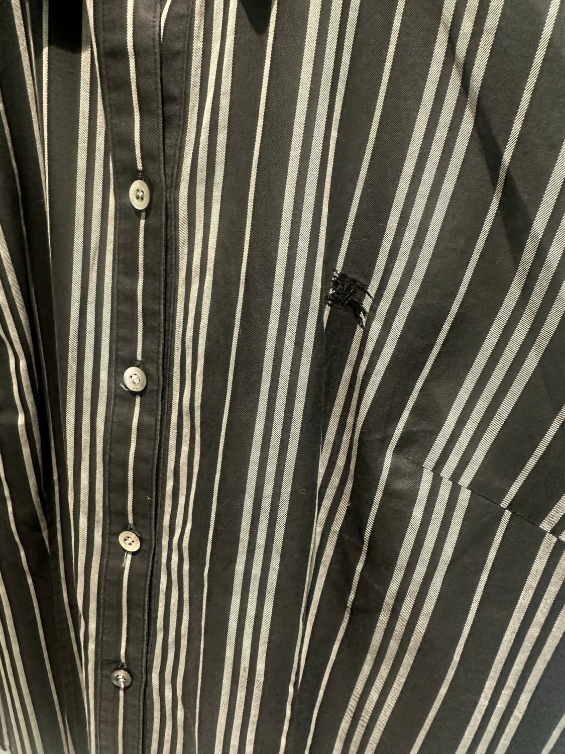 BURBERRY 버버리 블랙그레이 스트라이프셔츠 상품이미지5