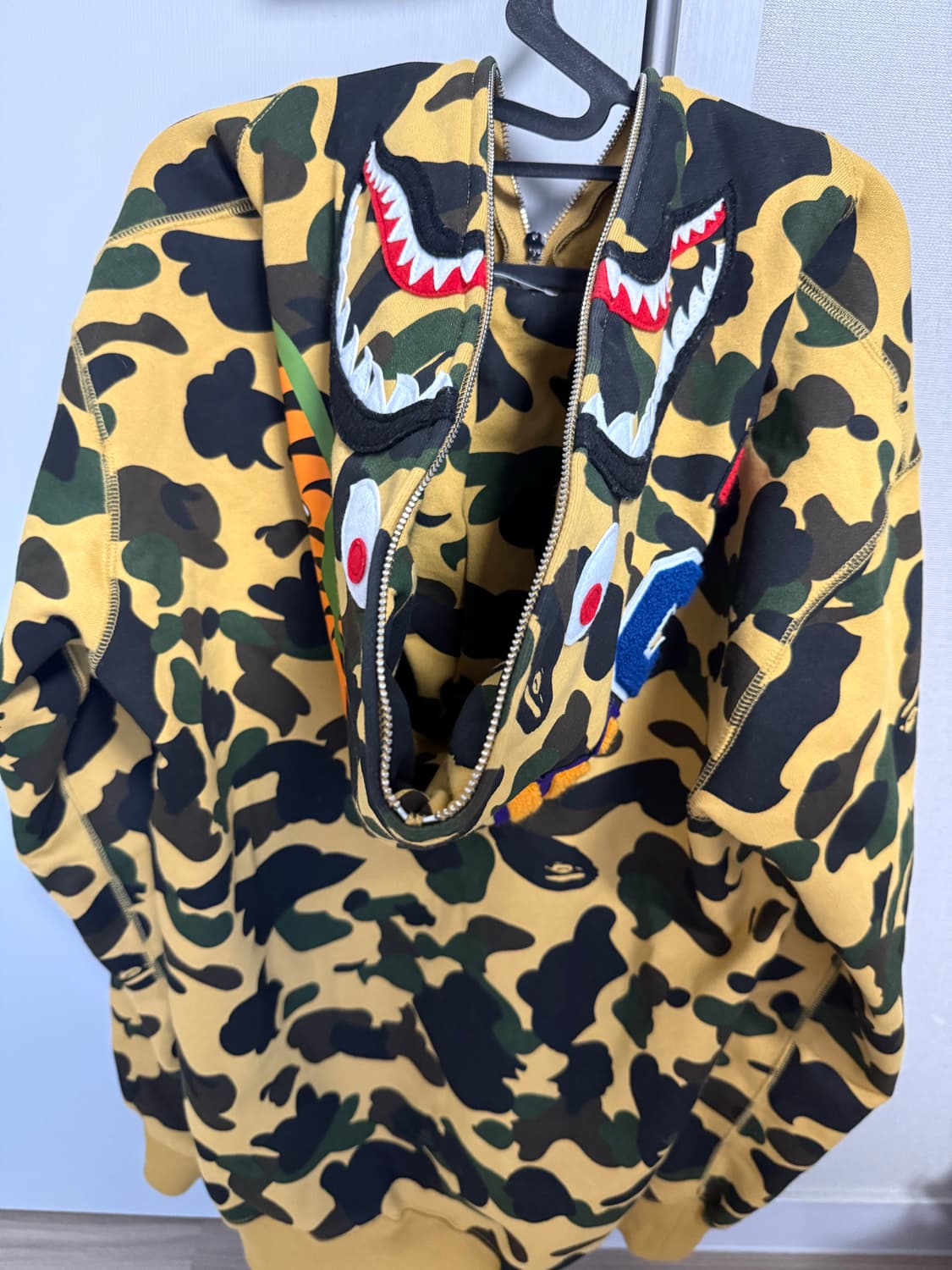 베이프 황계 후드집업 상품이미지3