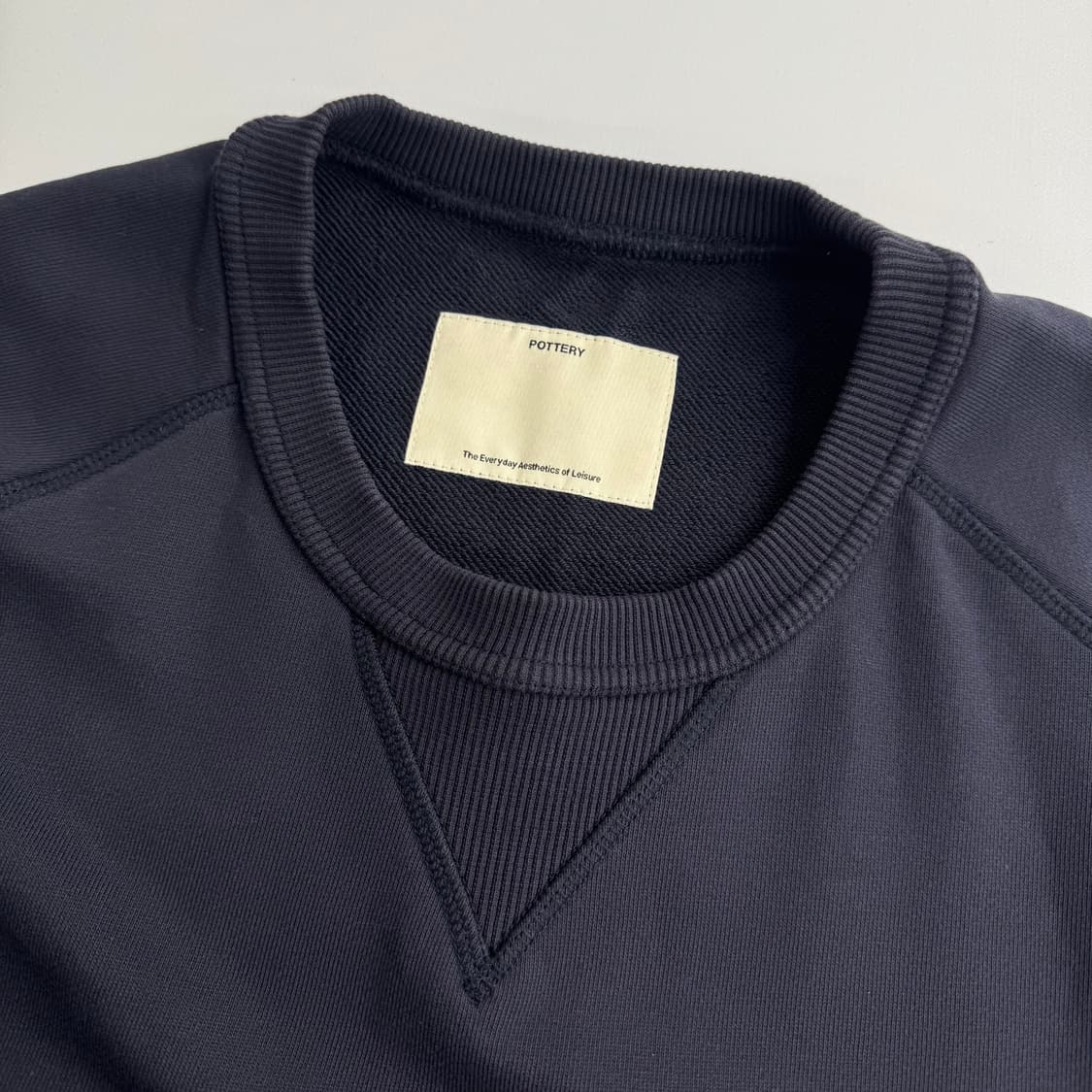 포터리 맨투맨 상품이미지1