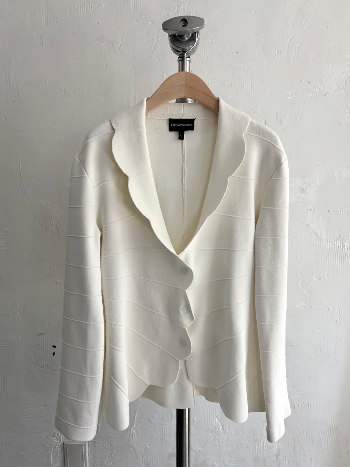 Emporio Armani 엠프리오 아르마니 화이트 패턴 가디건 상품이미지3