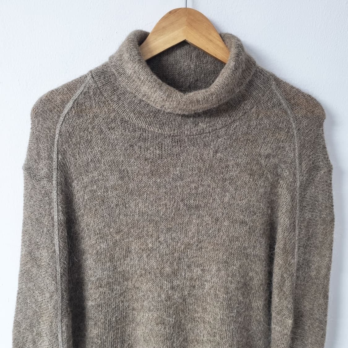 0044 PARIS 3D 알파카 니트 - M 상품이미지4