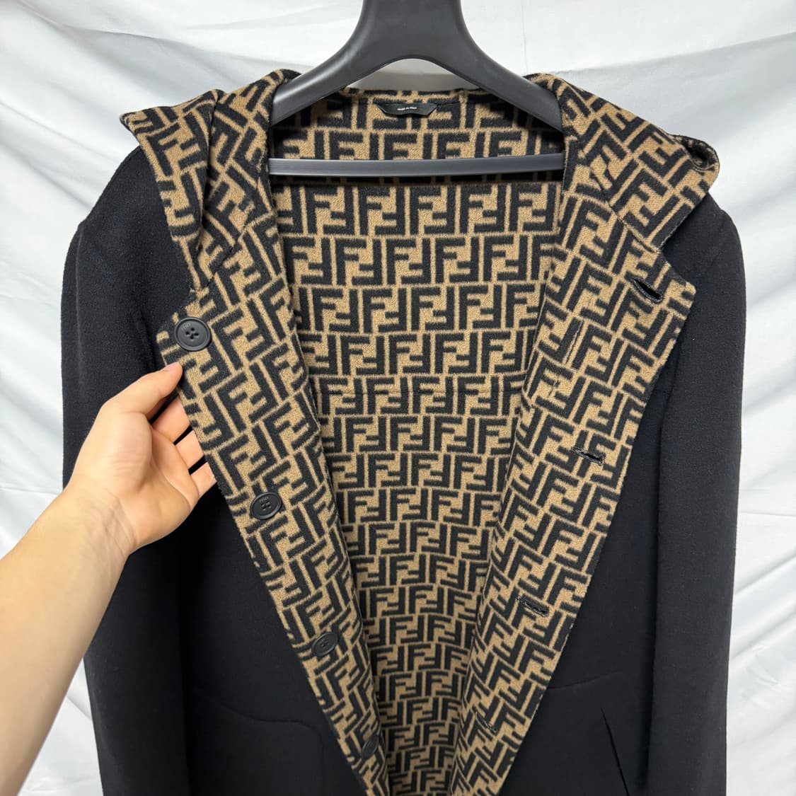 [S+급/52] 펜디 리버서블 캐시미어 후드 코트 블랙 상품이미지6