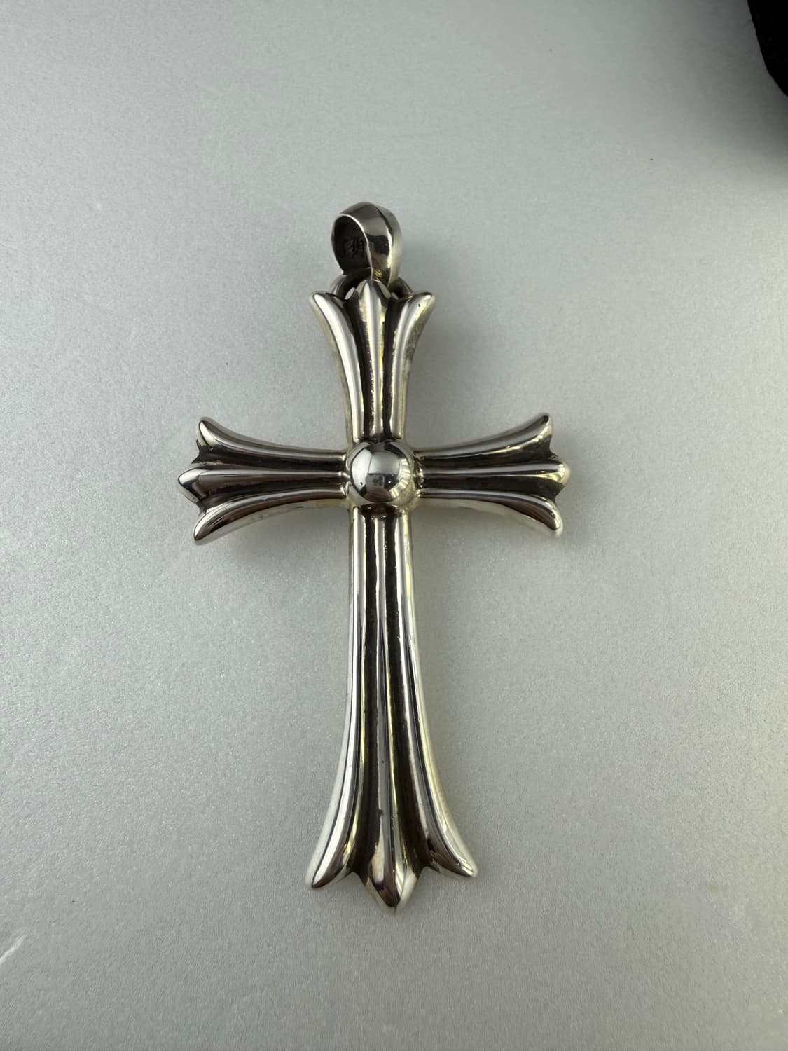 크롬하츠 라지 크로스 펜던트 상품이미지5