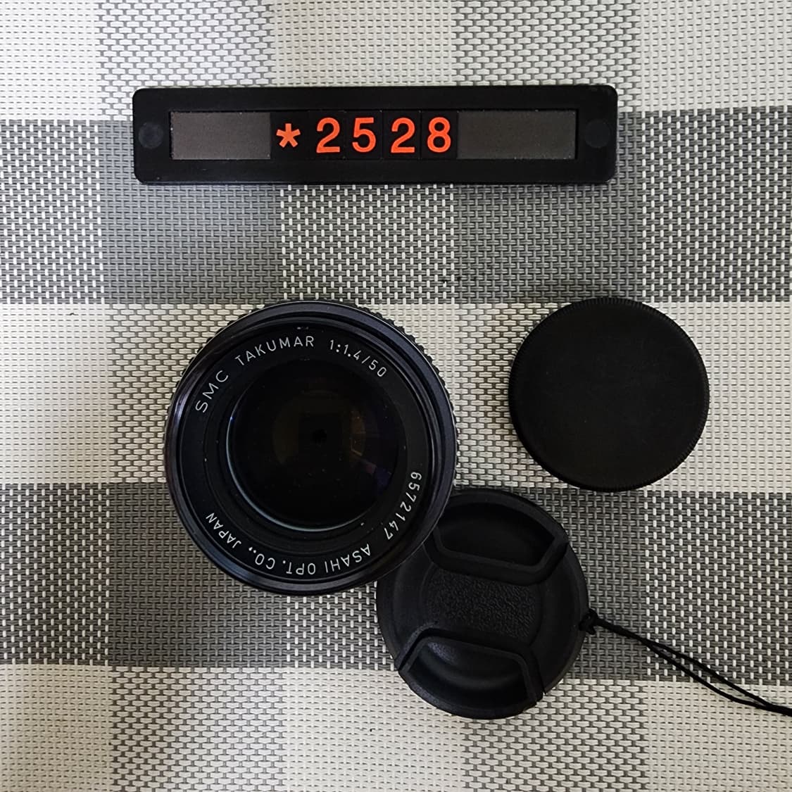 M42 마운트 타쿠마 50mm 1.4단렌즈 상품이미지1