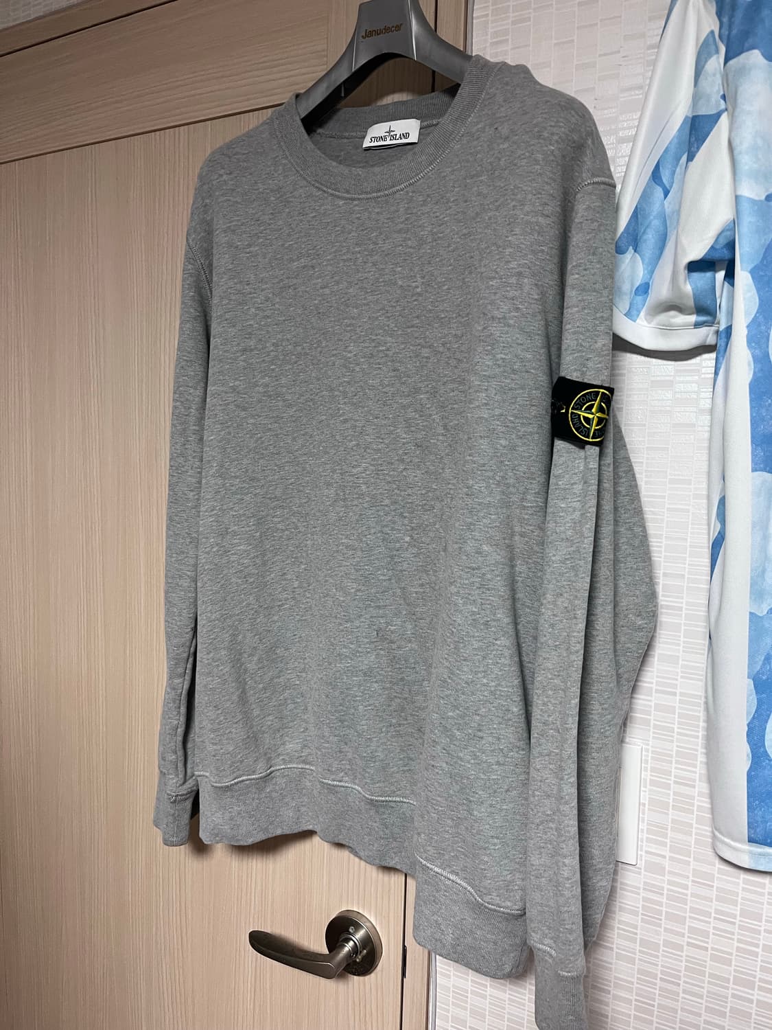 [XL] 스톤아일랜드 맨투맨 그레이 상품이미지1