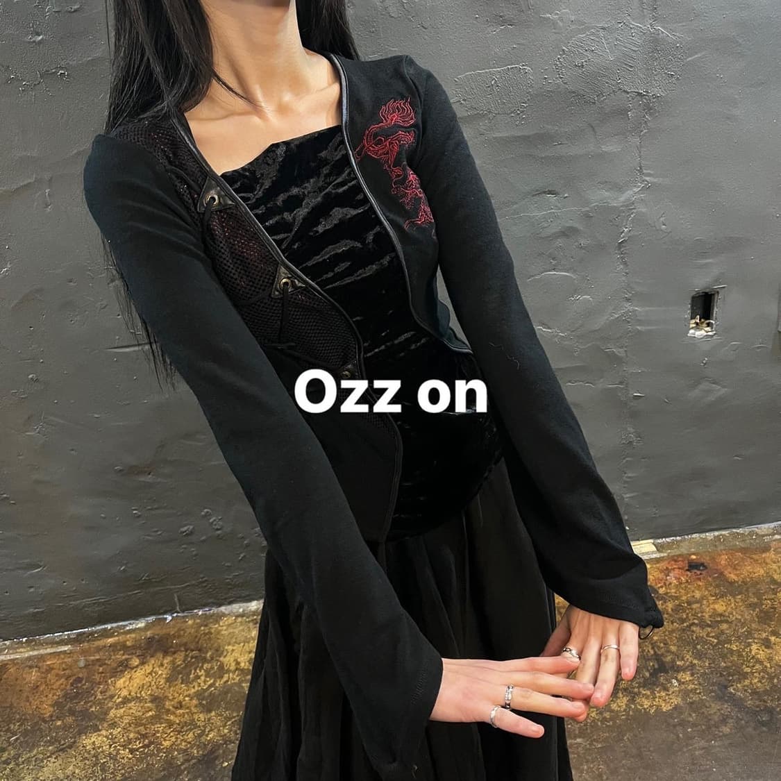 Ozz on 매쉬 롱슬리브 상품이미지1