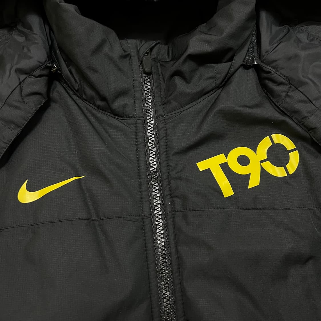 나이키 T90 스우시 로고 후드 패딩 점퍼 [블랙] L/100 상품이미지4