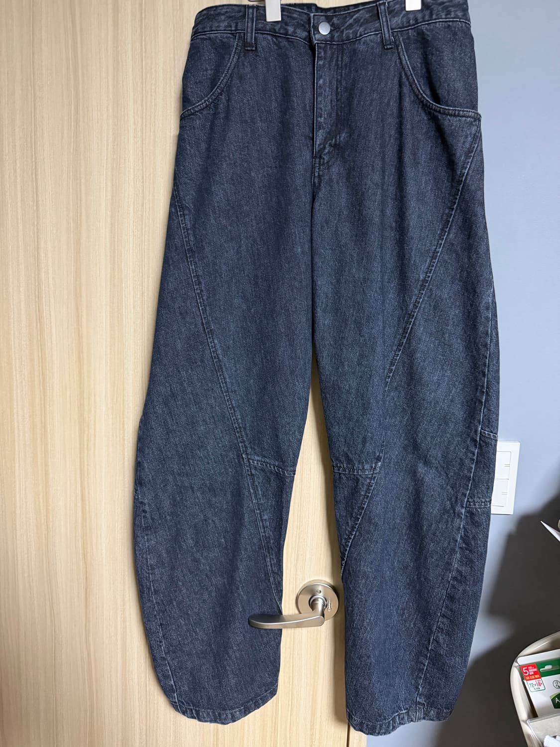 [S] 지용킴 커브드 데님 팬츠 상품이미지4