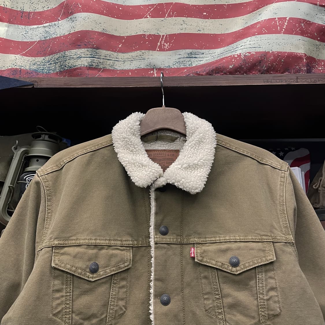 리바이스 타입 3 쉐르파 데님 트러커 자켓 상품이미지3