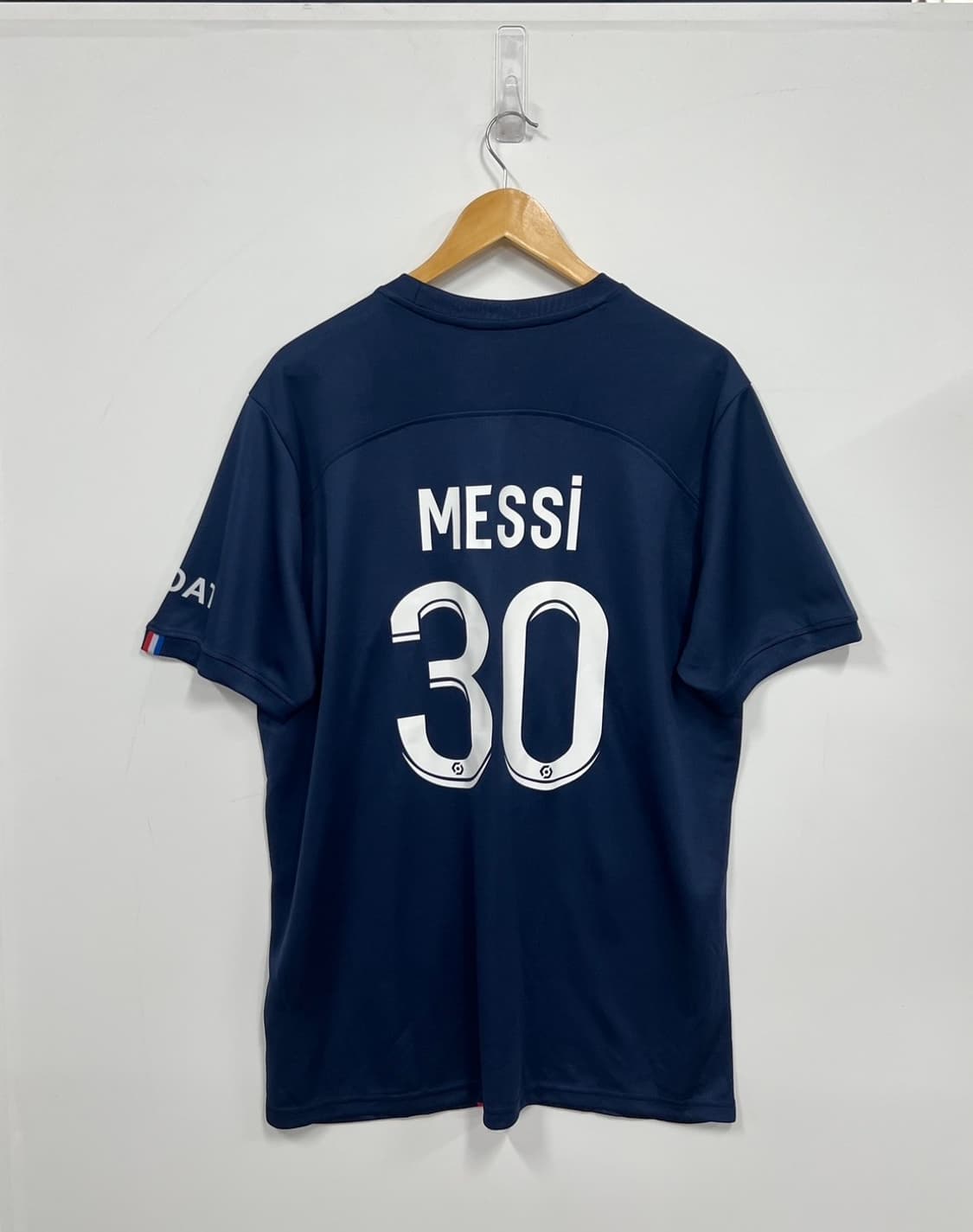 파리생제르망 22-23시즌 MESSI 마킹 스타디움 홈 유니폼 상품이미지8