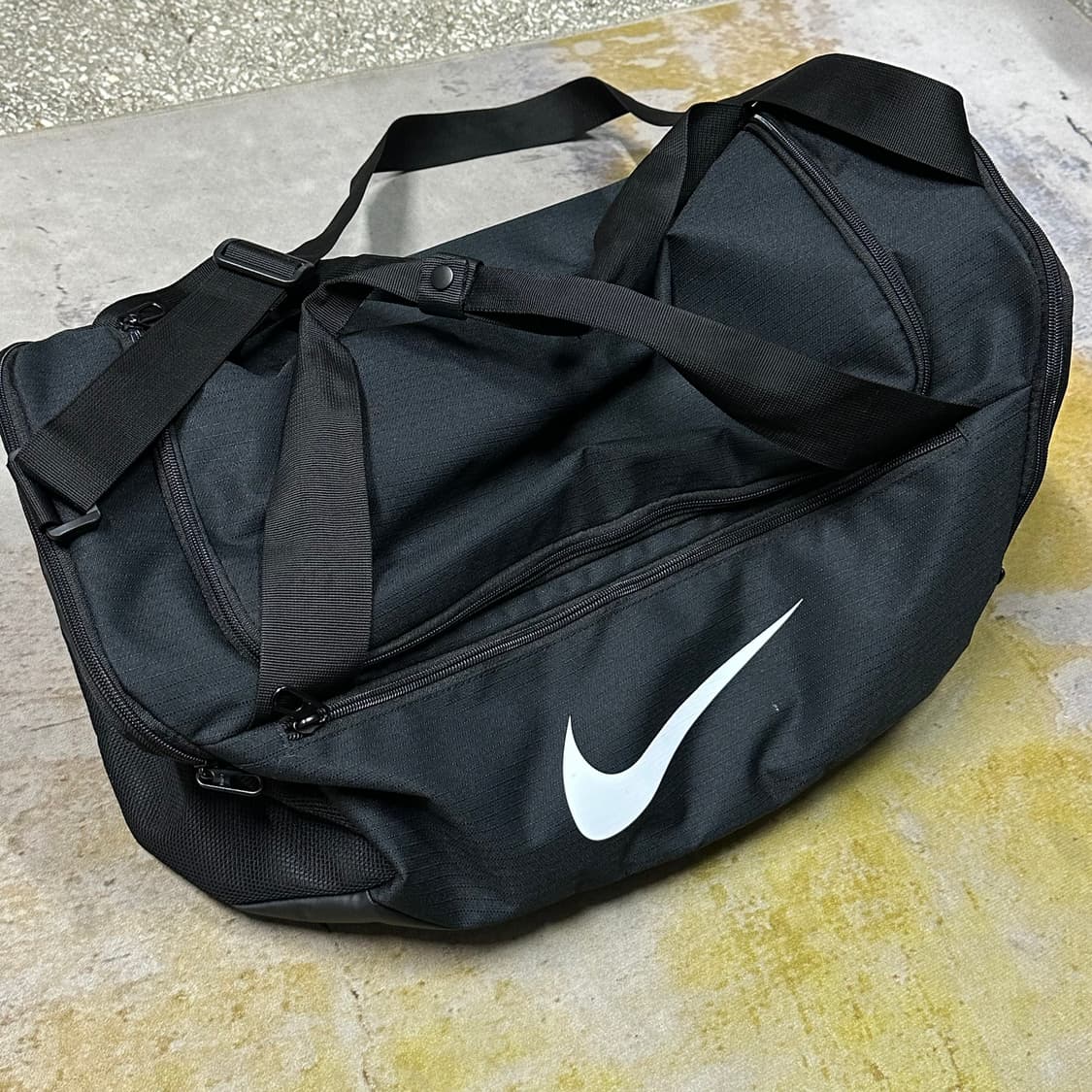 나이키 스우시 헬스 크로스백 상품이미지2