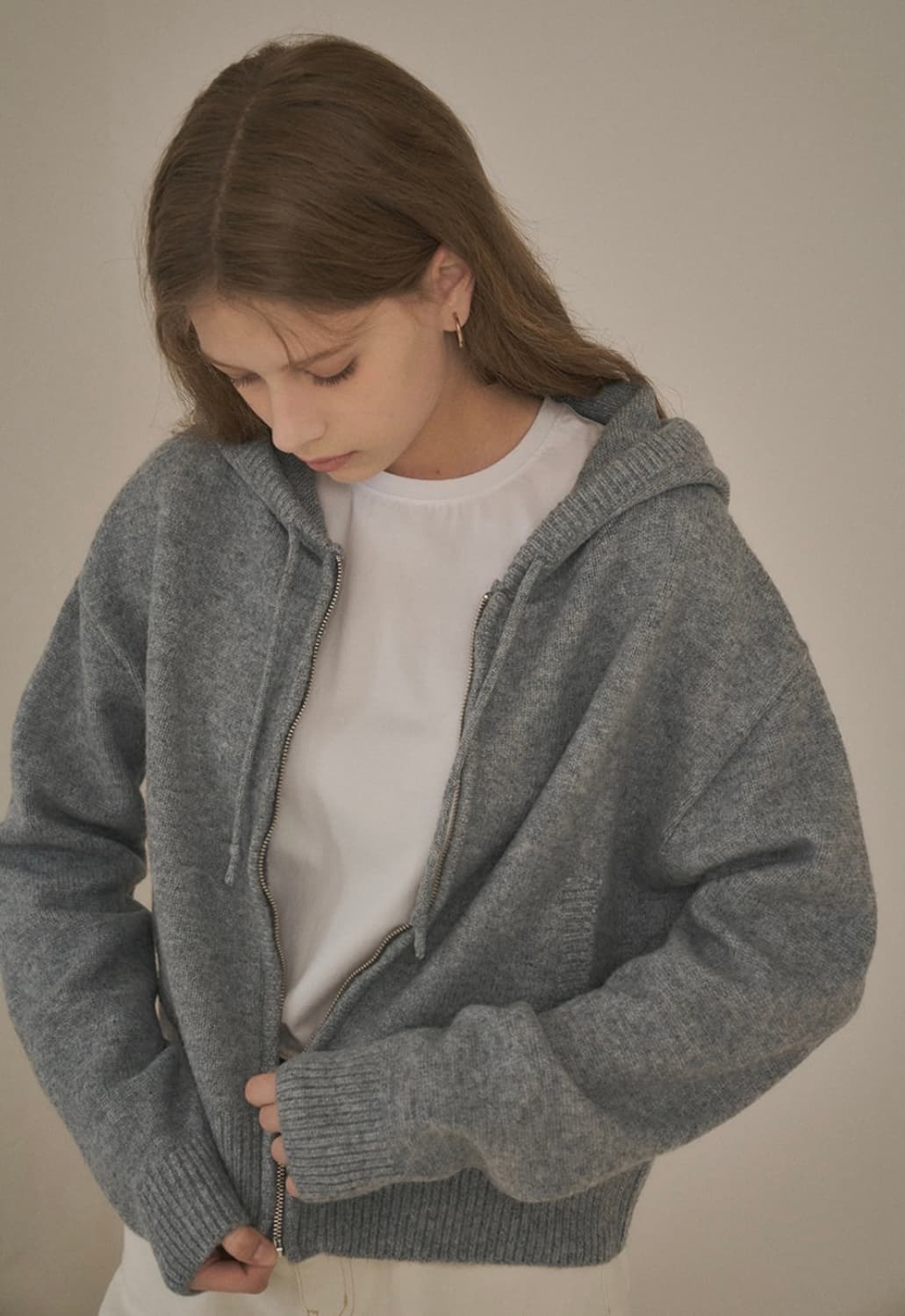 [새상품] 시야쥬 에센셜 니트 후드 집업 그레이 S 상품이미지2