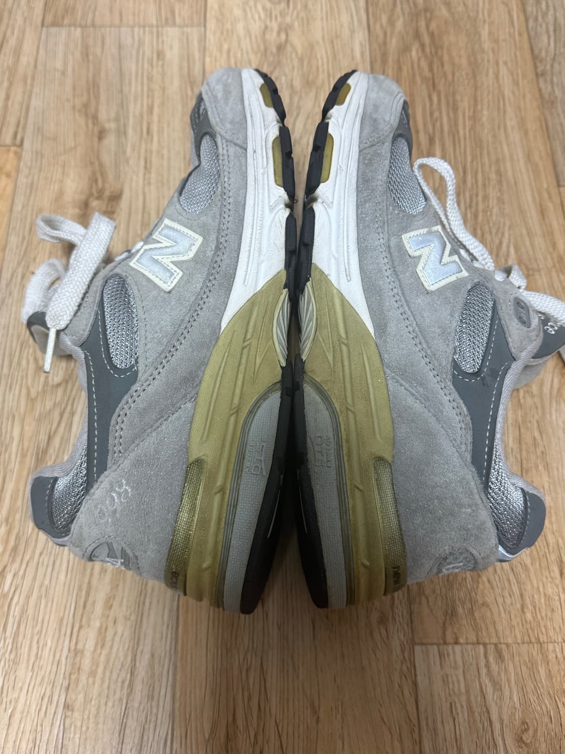 [250] 뉴발란스 993 그레이 4E Extra Wide 상품이미지4