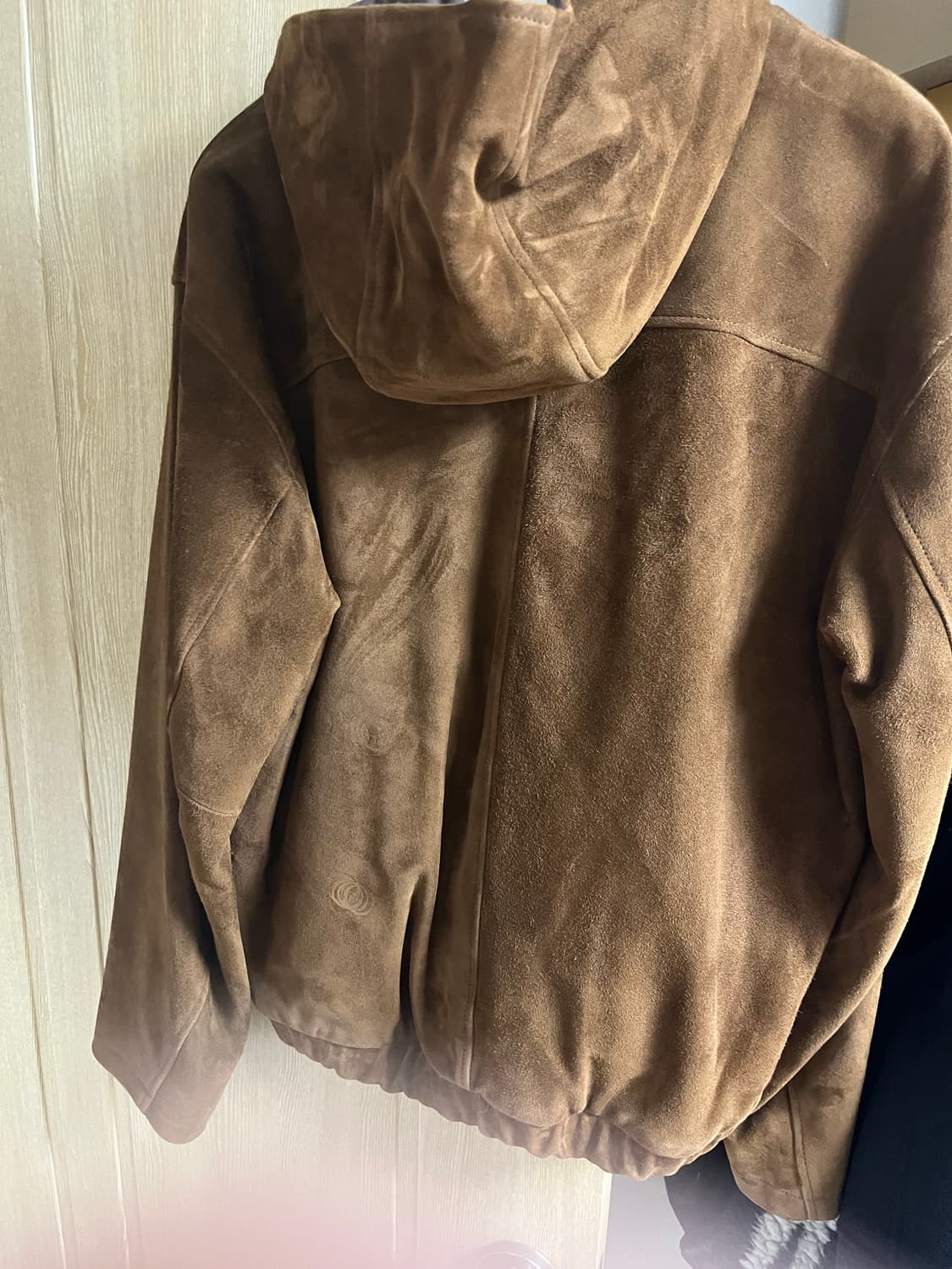 [4] 해칭룸 스웨이드 후드 점퍼 상품이미지5