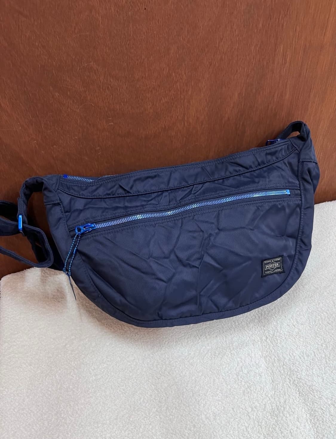 포터 러브앤피스 링클 크로스백 상품이미지2