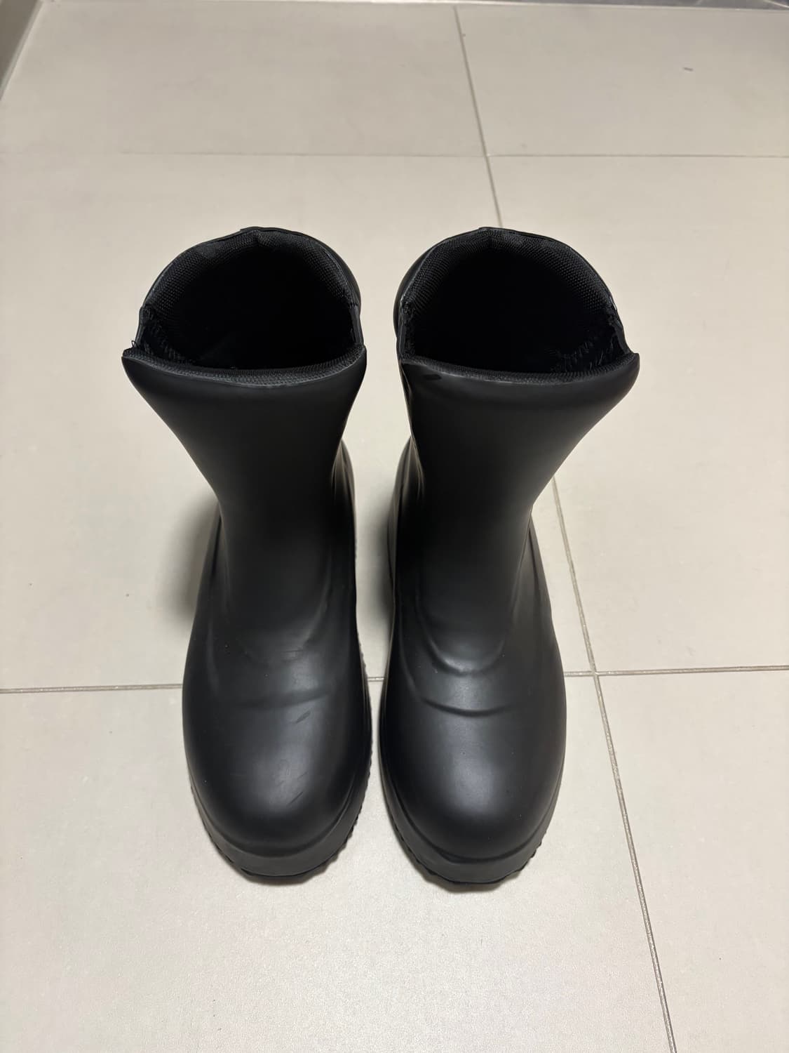 Yeezy SL-03 상품이미지1
