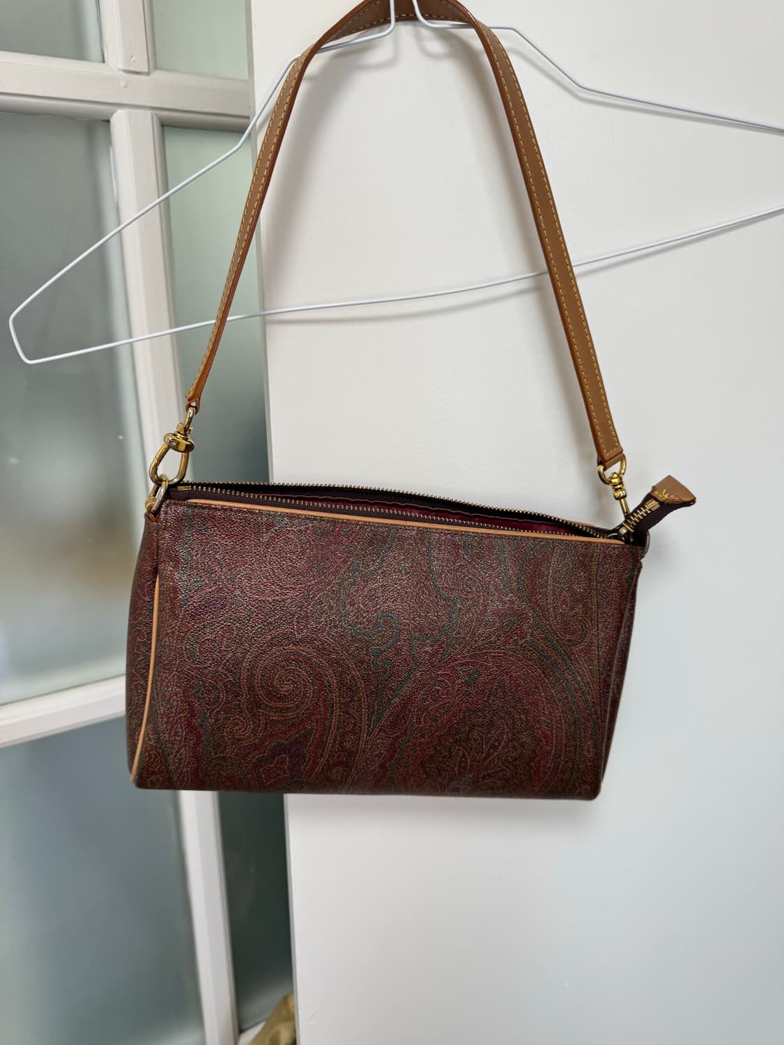 에트로 숄더백 상품이미지1