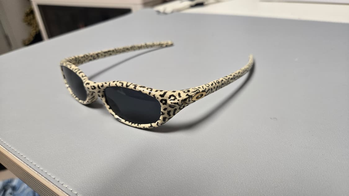 오클리 포어 s 치타 상품이미지1