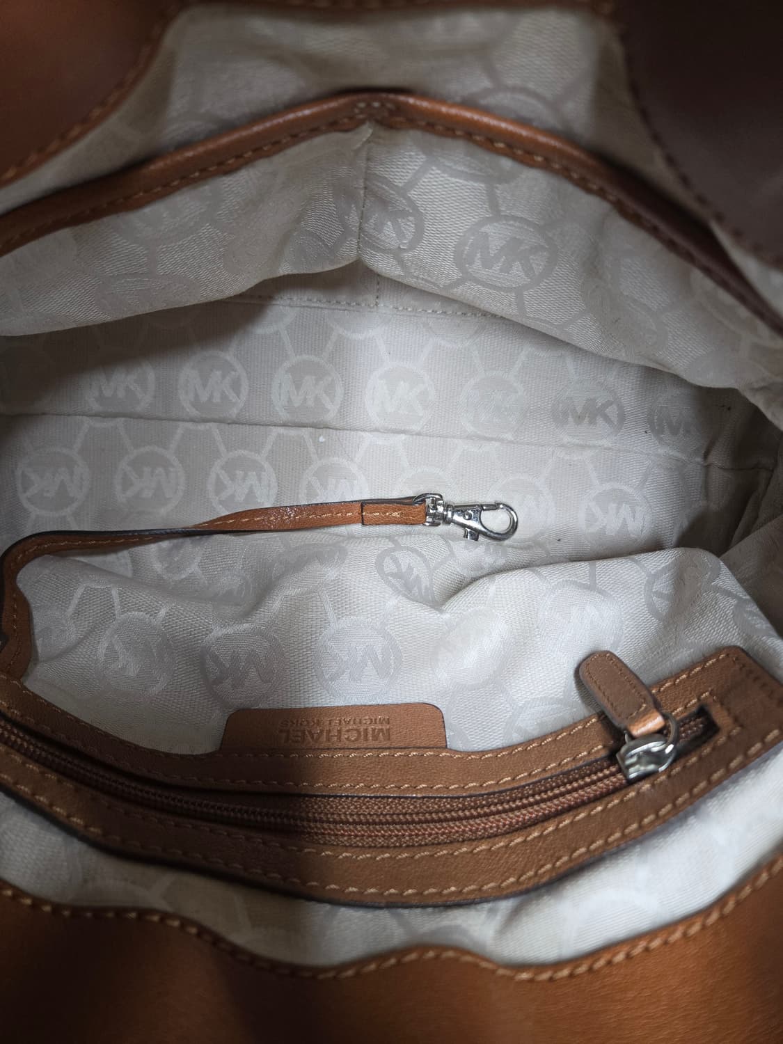 마이클코어스 해밀턴 브라운 토트 숄더백 상품이미지9