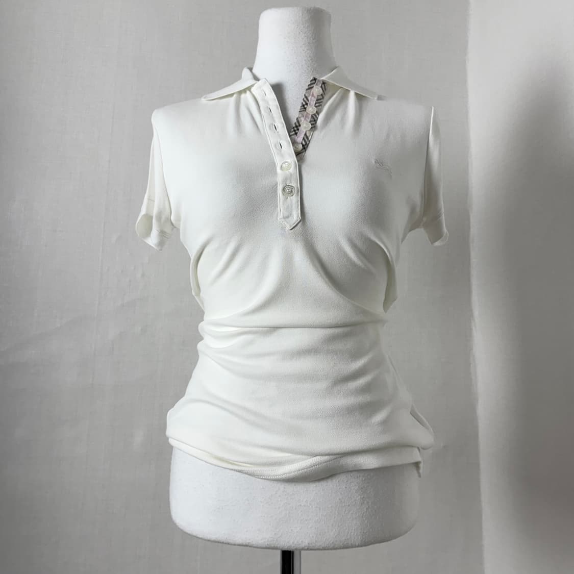 버버리 딱붙 핑크노바체크 카라 티셔츠 상품이미지1