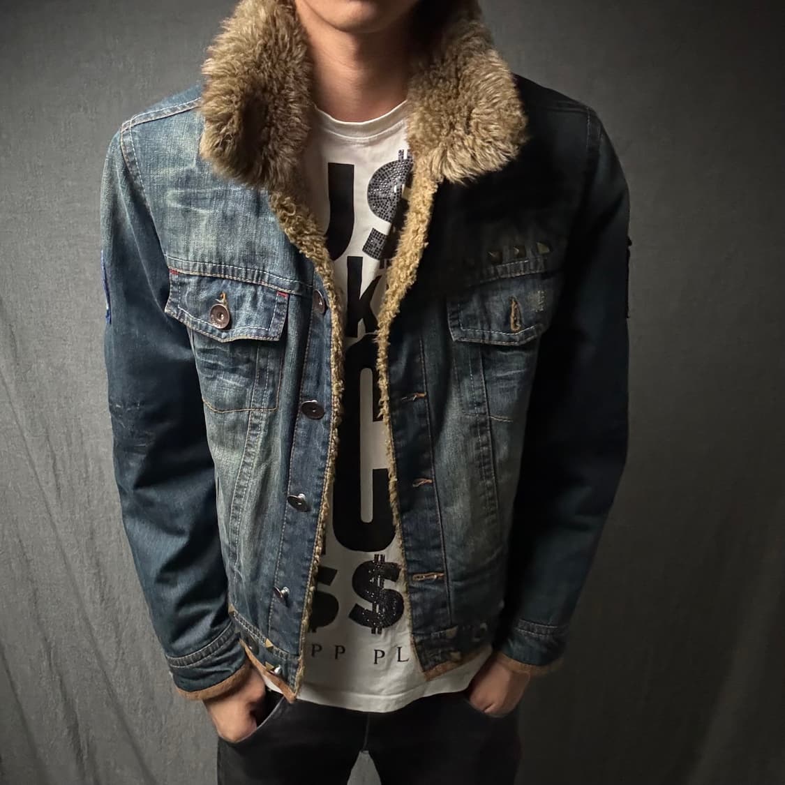 하이넥 퍼 스터드 데미지 청자켓 상품이미지1