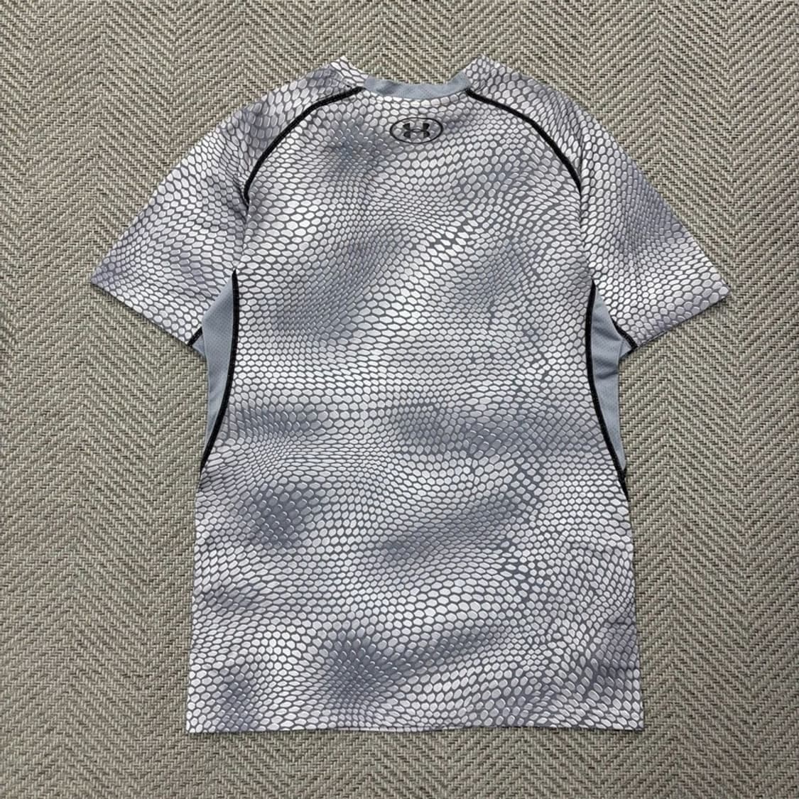 언더아머 트레이닝 티셔츠 v2643 상품이미지2