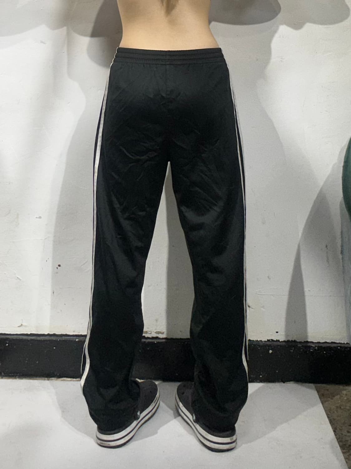 아디다스 블랙 화이트 삼선 트레이닝 팬츠  상품이미지3