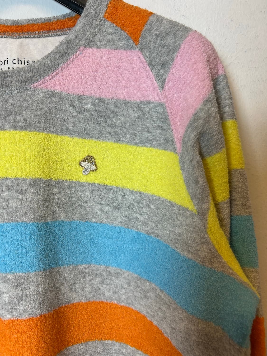 T052 츠모리 치사토 슬립 멀티 스트라이프 니트 탑 상품이미지2