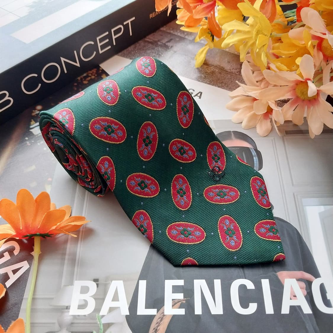 발렌시아가 실크 그린 자카드 패턴 넥타이 9.1cm A등급 K2575
 상품이미지3