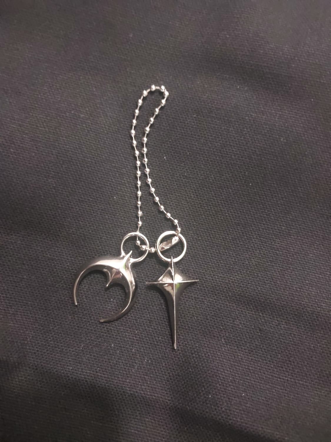 ​[판매] 용산 떠그클럽(Thug Club) 플래그십 스토어 한정 키링 상품이미지2