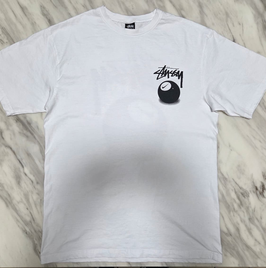 스투시 X 나이키 에잇볼 반팔 티셔츠 상품이미지2