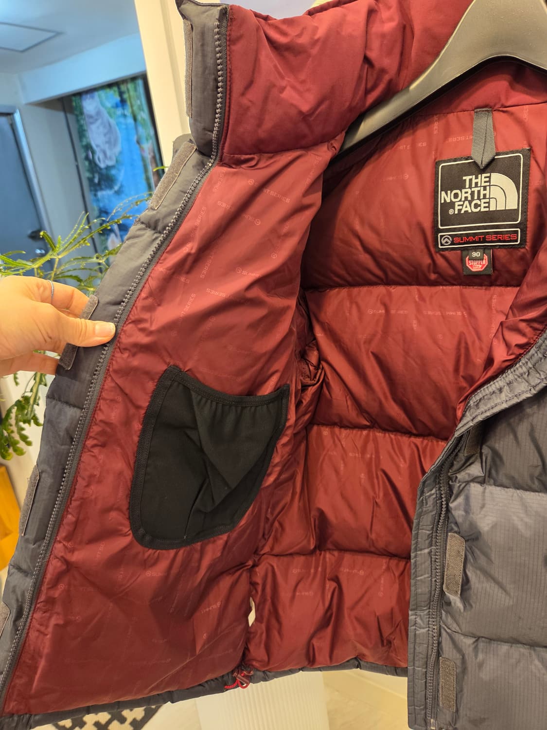 노스페이스 우먼스 윈드 스토퍼 뉴써밋 700 다운패딩 상품이미지7