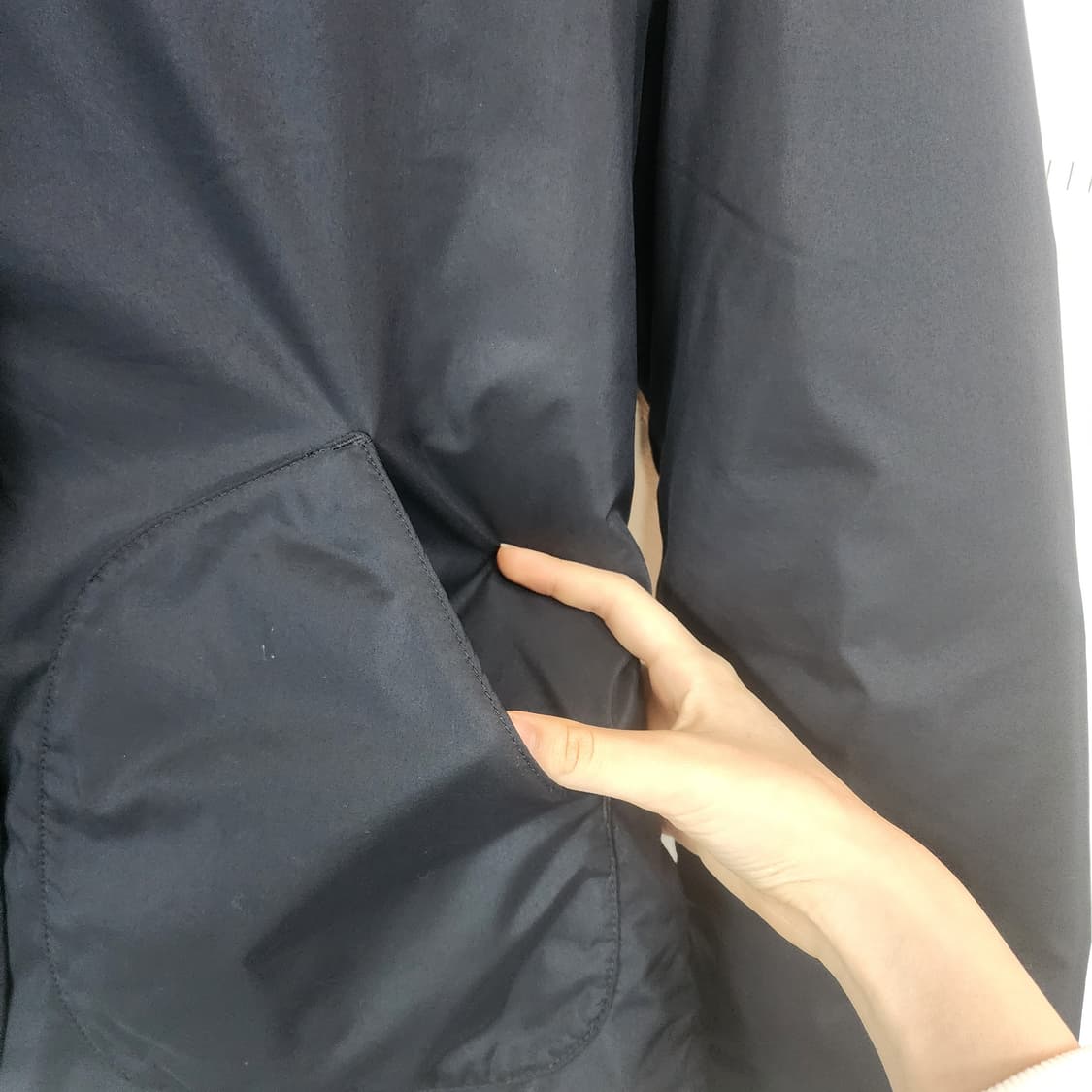 RELIGION 블랙 라운드넥 패딩 자켓 상품이미지6