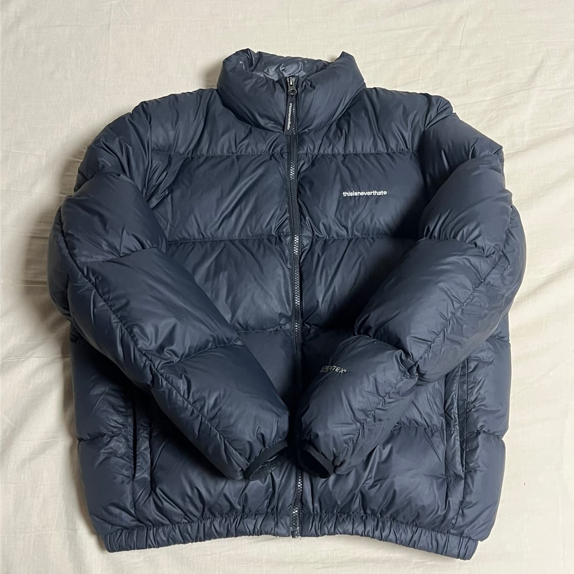 디스이즈네버댓 패딩 M 상품이미지1