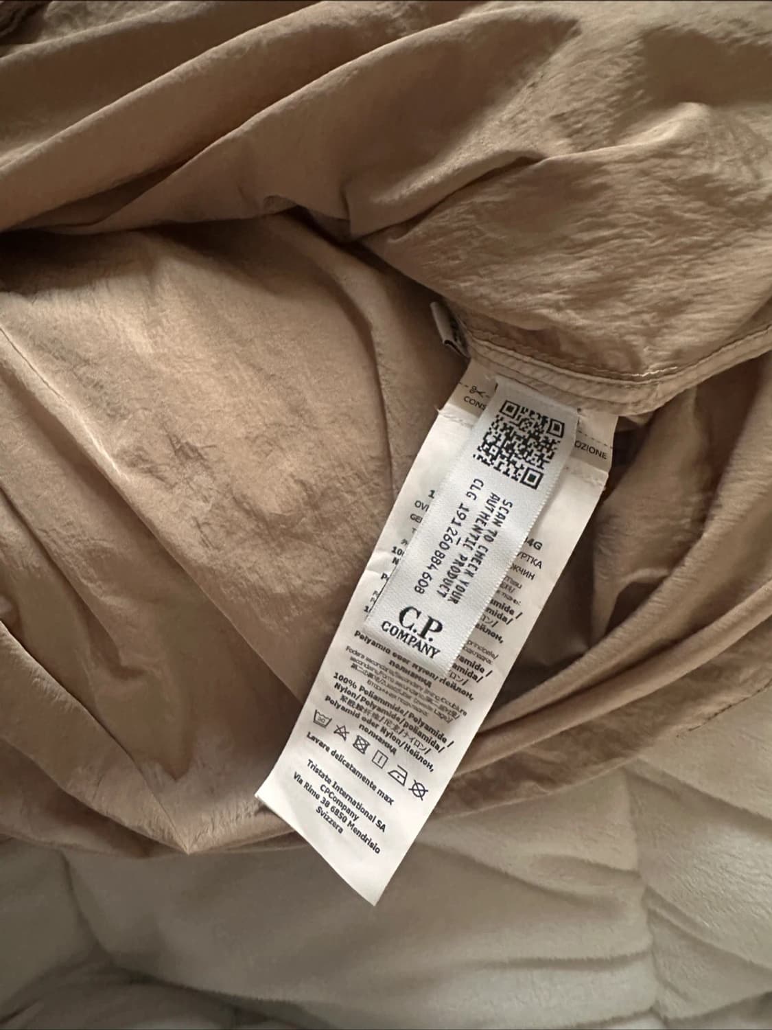 Cp컴퍼니 고글 후드 바람막이 상품이미지3