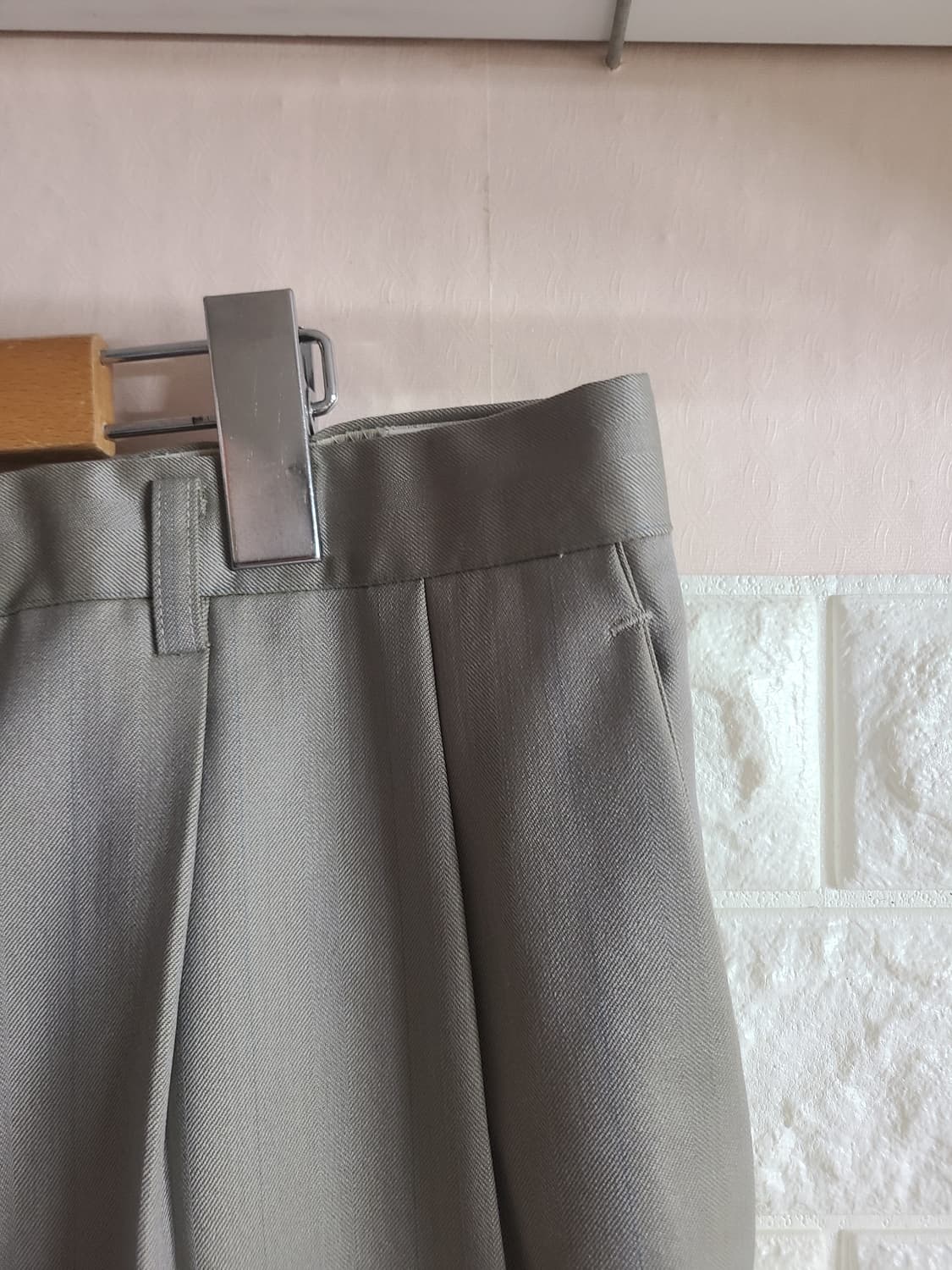 입생로랑 핀턱 슬랙스 정장 바지(32-33) 상품이미지3