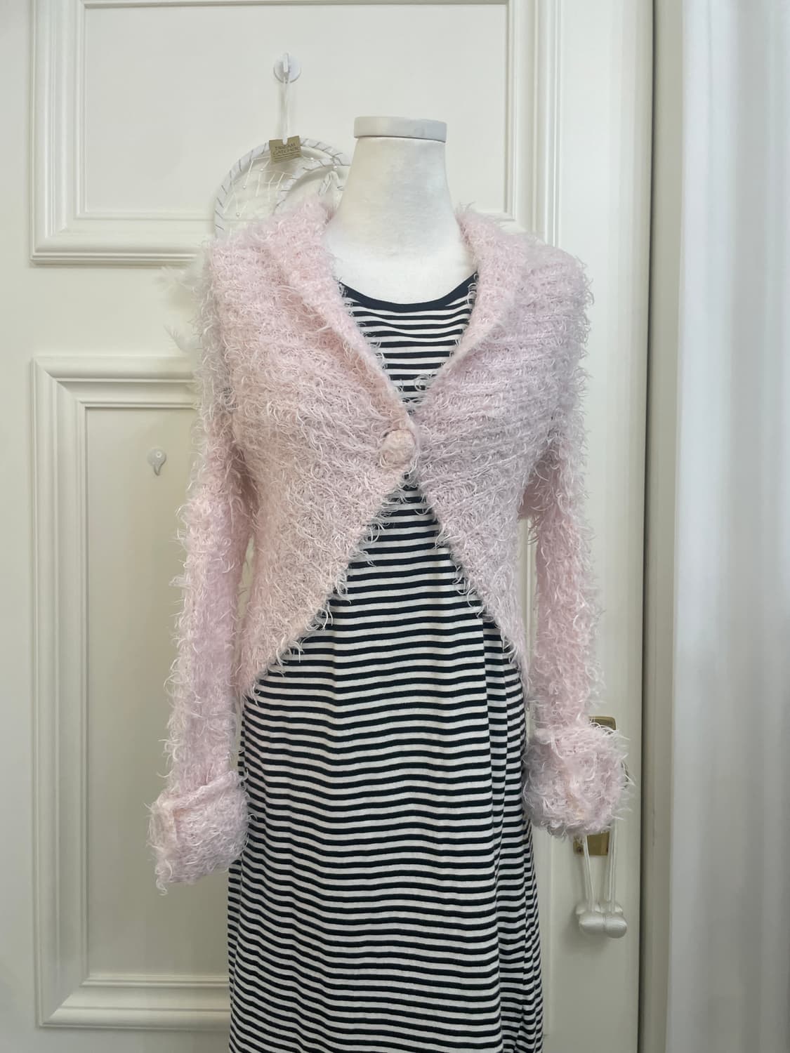 pink shaggy one-button collar crop cardi 상품이미지6