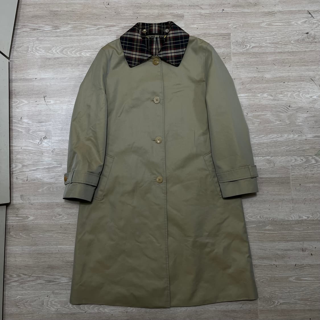 닥스 여성 안감내피 체크 카라 롱 트렌치코트 [라이트 카키] 97-165 상품이미지1