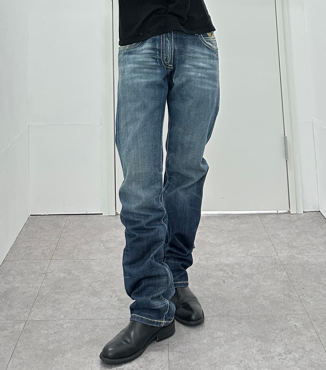 ROBIN’s JEANS back patch stud denim jean 상품이미지7