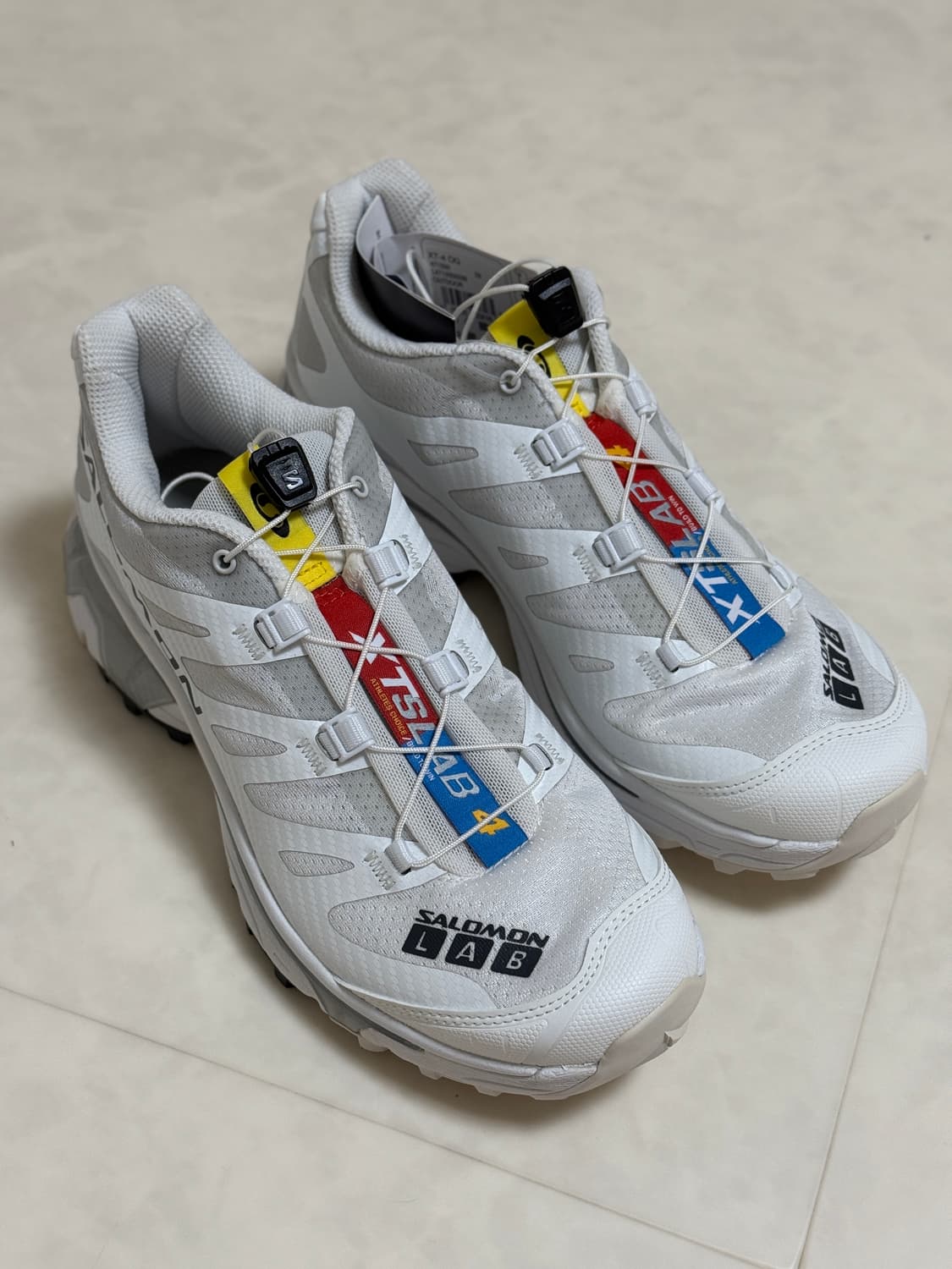 살로몬 XT-4 화이트 새상품 상품이미지1